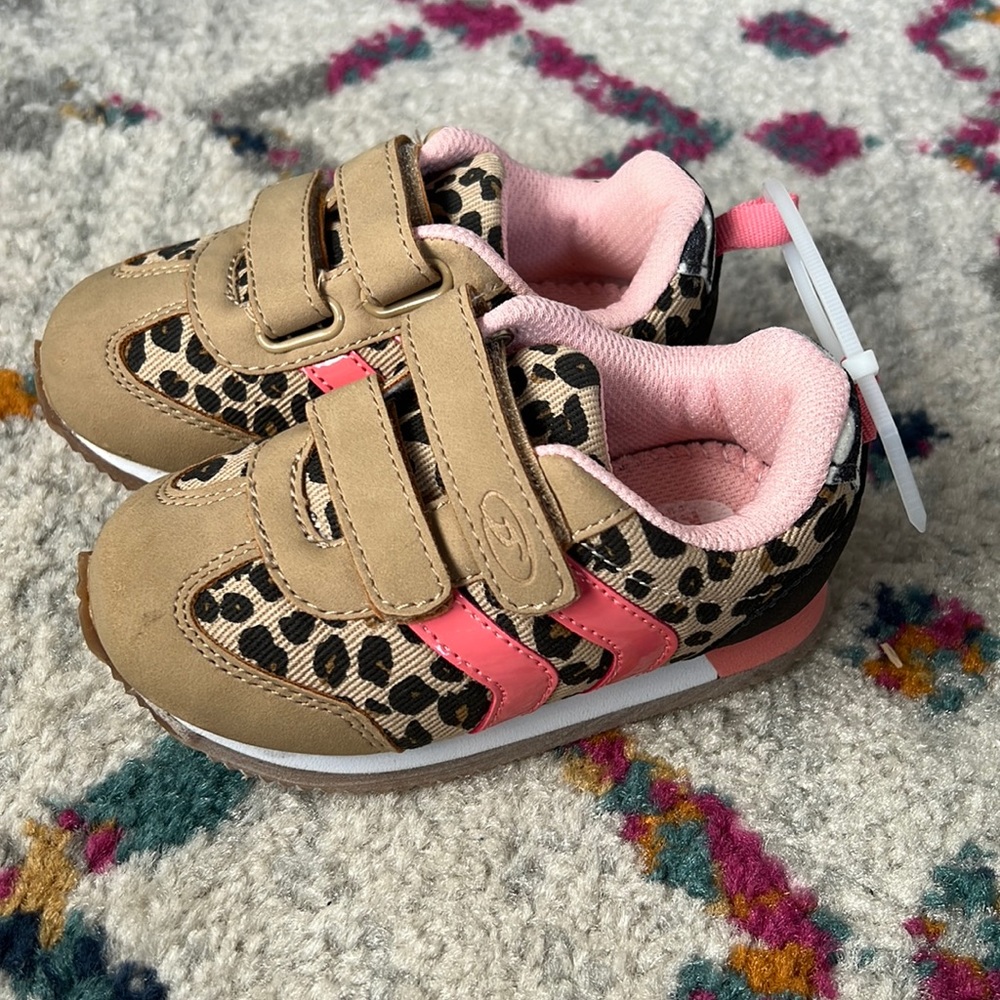 Dr. Schools leopard shoes